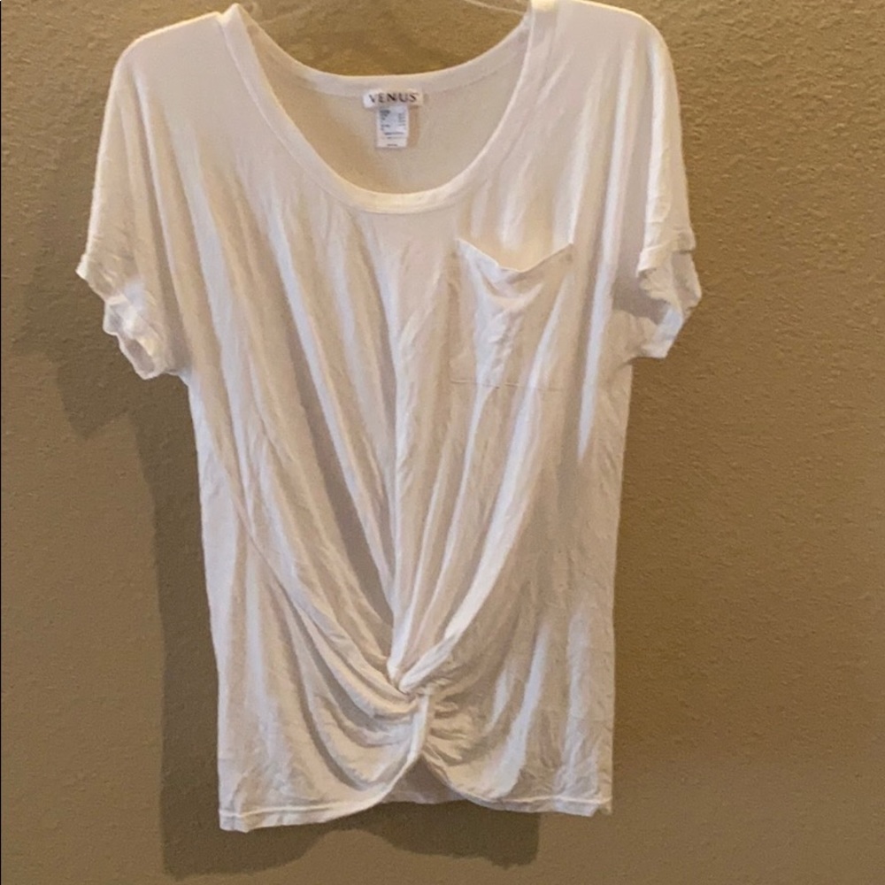 Twisted front white t-shirt